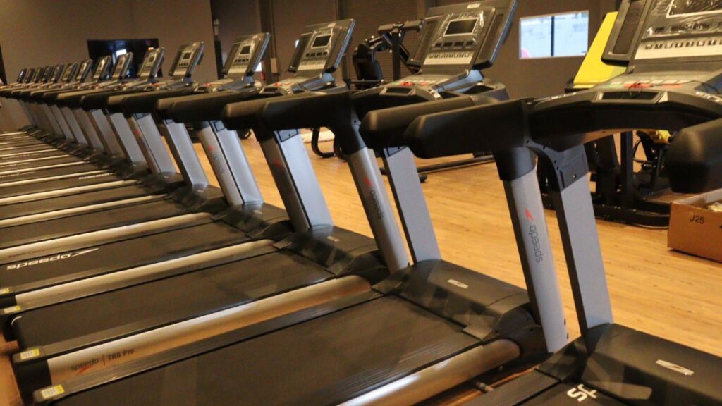 Casa do Fitness entrega equipamentos cardio da Speedo Fitness na nova academia Panobianco em São José dos Campos